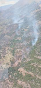 Brigadistas del Plan Nacional del Manejo del Fuego trabaja en Lago Posadas