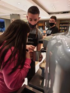 Comenzó el curso de barista para jóvenes