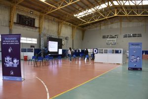 Recorrieron el Centro de Vacunación 17 de Octubre y el CAPS Peliche