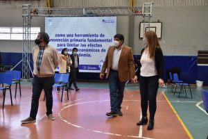 Recorrieron el Centro de Vacunación 17 de Octubre y el CAPS Peliche