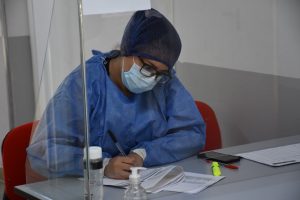 Hospital Regional Río Gallegos: Profesionales de salud recibieron la segunda dosis de la vacuna