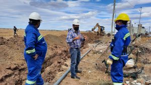 Recorrieron obras para mejorar la distribución de la red de agua del Barrio Ayres Argentinos
