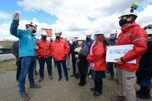 Trotta visitó al Yacimiento "Del Mosquito" junto a autoridades provinciales