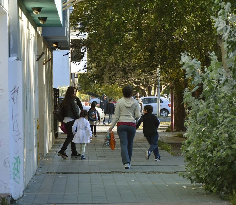 Reunión informativa del CPE con los gremios docentes AMET, ADOSAC y SADOP