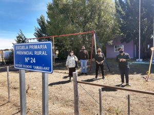 Educación realizó diversas gestiones en instituciones educativas de distintas localidades de Santa Cruz