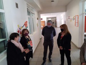 Educación realizó diversas gestiones en instituciones educativas de distintas localidades de Santa Cruz