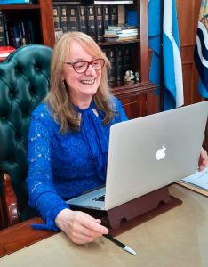 Alicia participó de la presentación de la Diplomatura en Historia de los Derechos Humanos