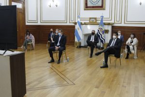 Velázquez: “Fue un discurso con un claro posicionamiento de no bajar los brazos”