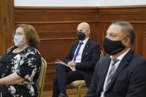 Martínez: "La Gobernadora no va a claudicar en defender a cada santacruceño y santacruceña”