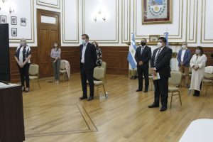 Martínez: "La Gobernadora no va a claudicar en defender a cada santacruceño y santacruceña”