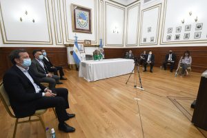 Alicia y el Gabinete siguieron el discurso del Presidente desde Casa de Gobierno