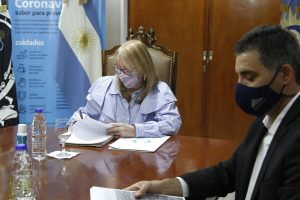 Alicia declaró de interés público los proyectos mineros de Patagonia Gold
