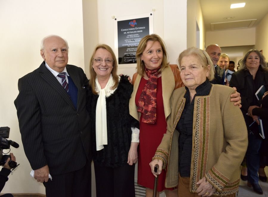 La gobernadora se refirió a María Elena Bimbi y destacó su compromiso con la comunidad