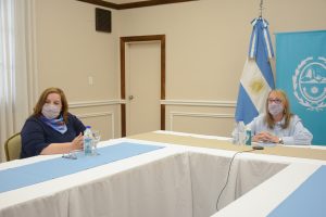 Alicia: “Juntos podemos construir no solo una vivienda sino una provincia diferente”