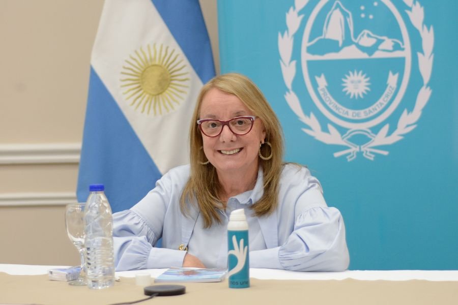 Alicia: “Juntos podemos construir no solo una vivienda sino una provincia diferente”