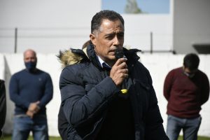 López: “La cancha de césped sintético es para el club y para todos los chicos de la localidad que aman este deporte”
