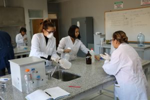 Solidaridad y responsabilidad en la iniciativa de docentes de Caleta Olivia