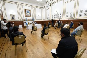 Santa Cruz firmó convenios con el Ministerio de Desarrollo Social de la Nación
