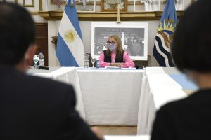 Analizaron el avance de la construcción de las represas en Santa Cruz