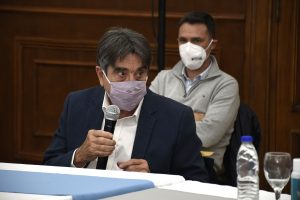 Analizaron el avance de la construcción de las represas en Santa Cruz