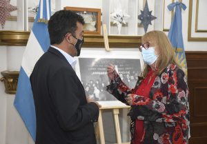 La Gobernadora encabezó la firma de convenio para obras en la localidad de Puerto Deseado