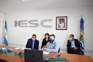 Firman acuerdo para el desarrollo profesional de estudiantes con calificaciones destacadas