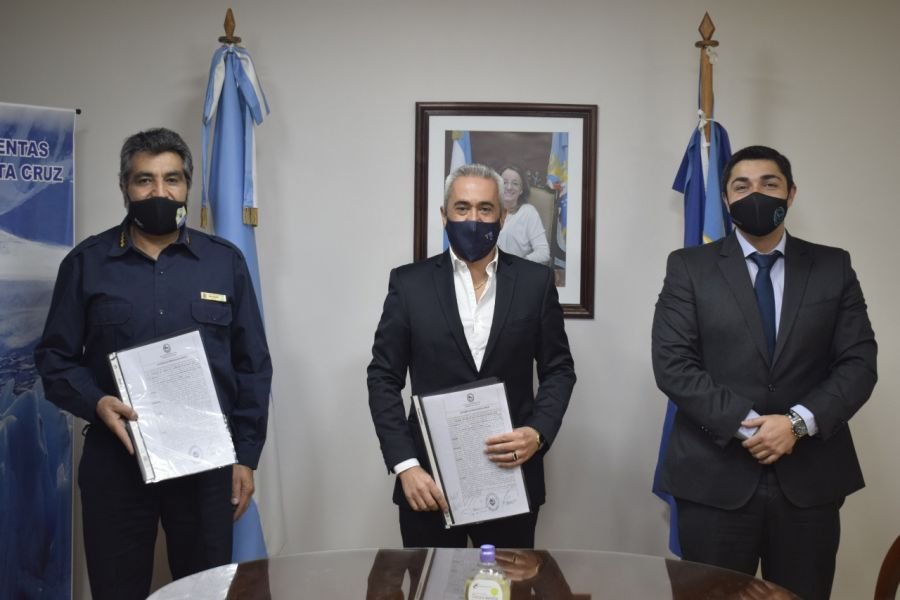 Seguridad firmó el convenio de Rendición de Cuentas con el Tribunal