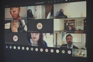 Santa Cruz presente en la capacitación de dispositivos duales