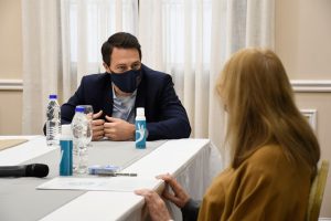Alicia dialogó con autoridades de CGC sobre el Plan de Inversión Social