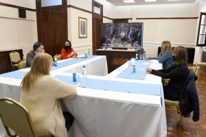 Alicia recibió en Casa de Gobierno a autoridades de la Fundación Rewilding