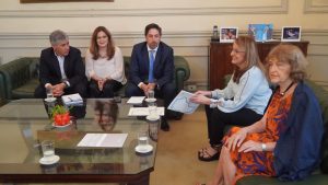 Alicia se reunió con el ministro de Educación