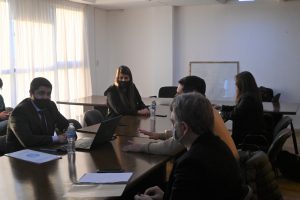 De La Torre expuso en la Comisión de Asuntos Constitucionales de la Legislatura