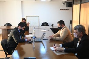 De La Torre expuso en la Comisión de Asuntos Constitucionales de la Legislatura