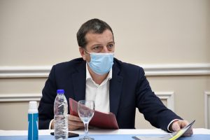 La Gobernadora recibió al intendente de El Chaltén para realizar la firma de convenio por obras