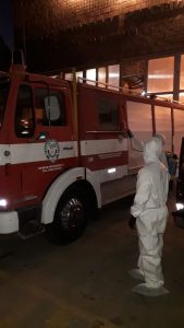 Desinfectan móviles policiales para evitar la propagación del Coronavirus