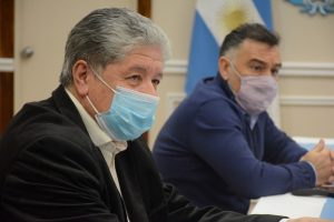 El Gobierno realizó la entrega de viviendas a familias de Puerto Deseado