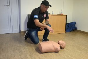 Personal del Ministerio de Seguridad fue capacitado en RCP y obstrucción de Vía Aérea