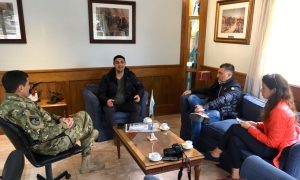 Recorrido aéreo por la capital provincial para verificar aislamiento y controles