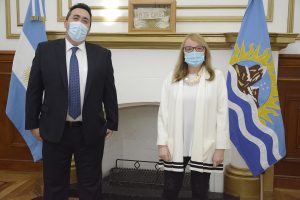 La empresa CGC presentó su proyección operativa ante el Gobierno de Santa Cruz