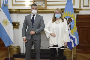 La empresa CGC presentó su proyección operativa ante el Gobierno de Santa Cruz
