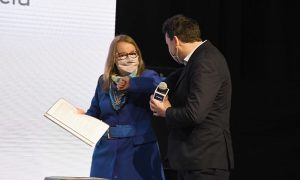 Alicia: “Santa Cruz es energía para crecer y para crecer hay que trabajar en alternativas”