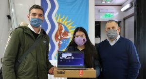 Entregaron notebooks a estudiantes de escuelas técnicas de la provincia
