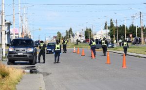 Continuos controles para el cumplimiento del DNU 297/20