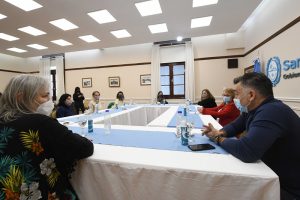 Kelly: “Con Santa Cruz venimos trabajando para implementar el Plan de Acción contra las Violencias por Motivos de Género”