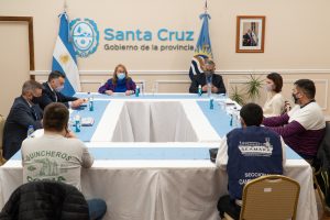 Alicia recibió a trabajadores portuarios de Puerto Deseado