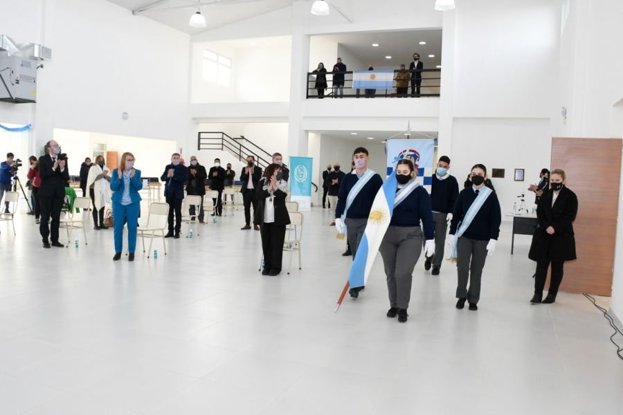 Estudiantes valoraron la inauguración de la Escuela Industrial N° 6 en Río Gallegos