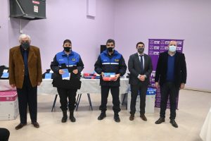 Entrega de equipamiento para la Policía de Puerto Santa Cruz y Piedra Buena