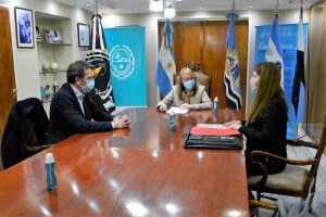 Se concretó la firma de escrituras de tierras a habitantes de El Chaltén