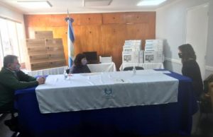 Educación recibió donación de insumos informáticos para las escuelas públicas provinciales
