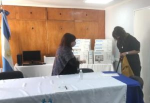 Educación recibió donación de insumos informáticos para las escuelas públicas provinciales
